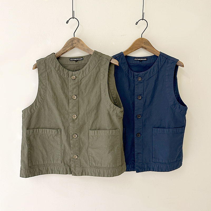 ティグルブロカンテ バックサテン オープンポケットベスト