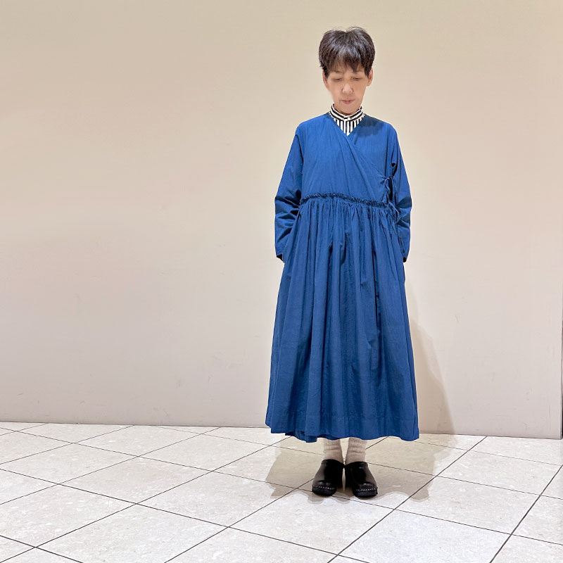 ティグルブロカンテ 100/-ブロード リボンtie ガウンワンピース AI