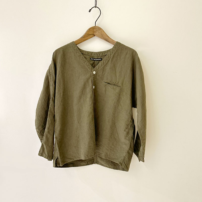 ティグルブロカンテ 40リネン Vネックストールマンシャツ unisex