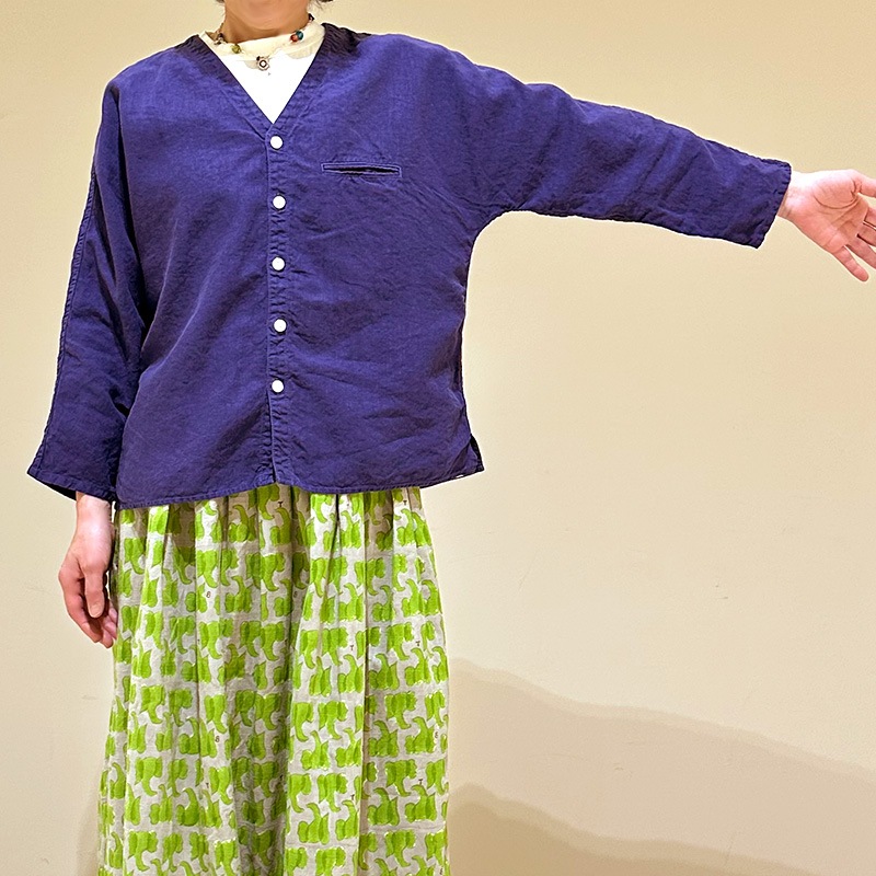 ティグルブロカンテ 40リネン Vネックストールマンシャツ unisex