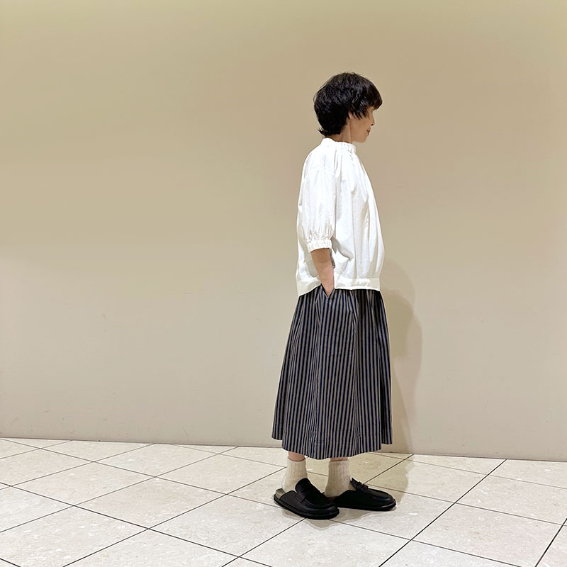 ティグルブロカンテ ブロード フラッフィーストレッチブラウス White