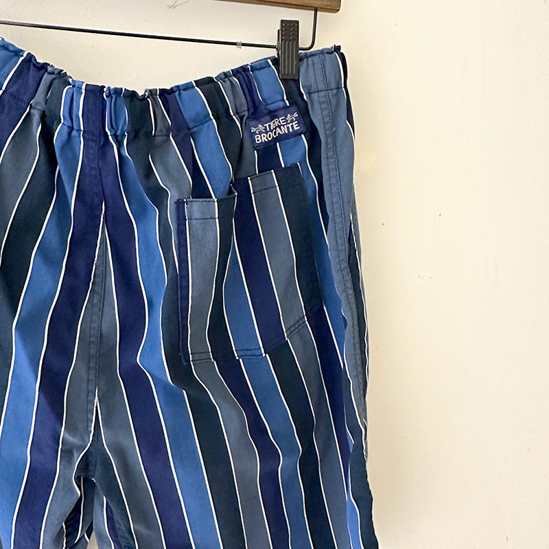 ティグルブロカンテ レインボーストライプ Easyショートパンツ unisex