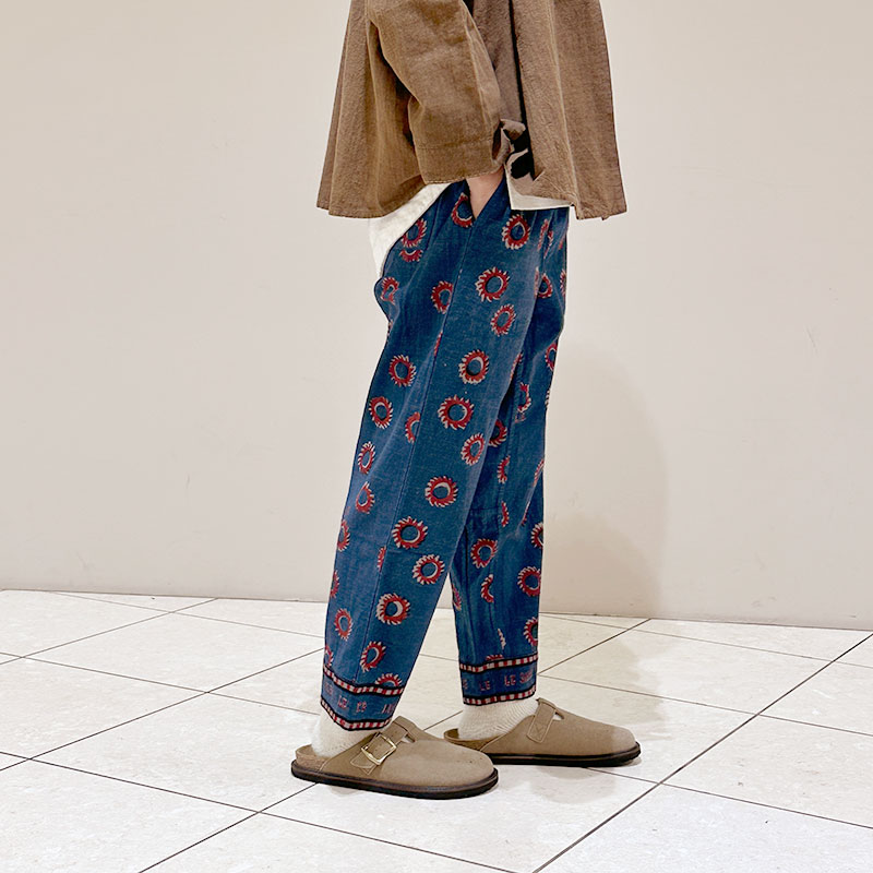 ティグルブロカンテ Le Soleil プリント タゴサクロングパンツ unisex
