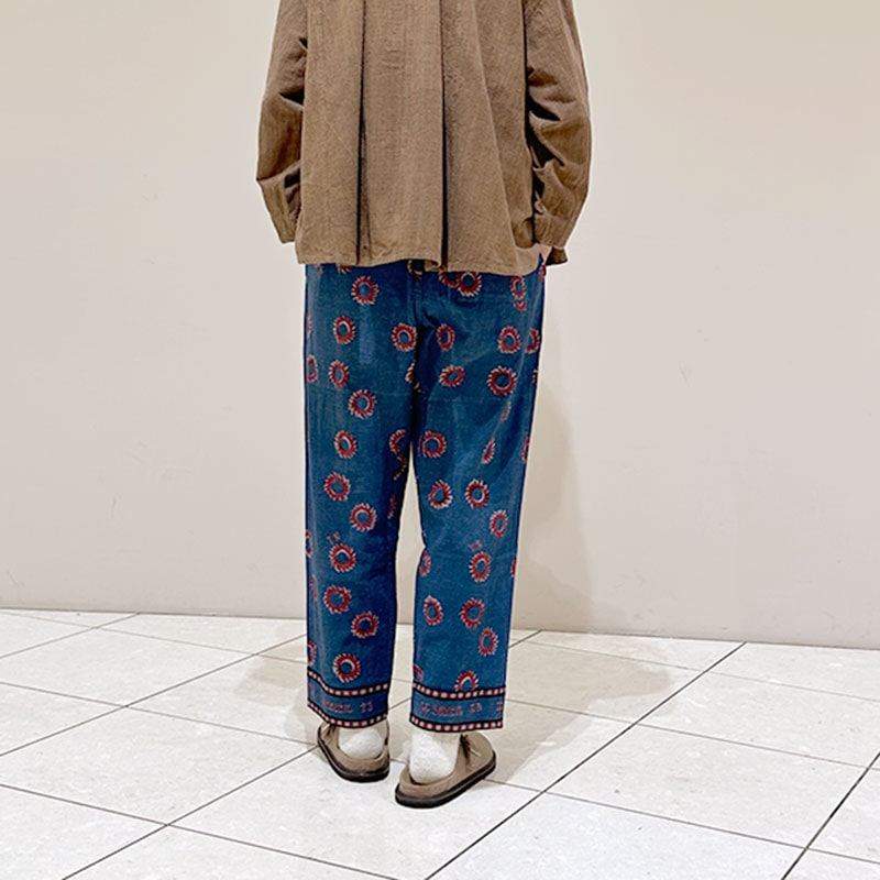 ティグルブロカンテ Le Soleil プリント タゴサクロングパンツ unisex