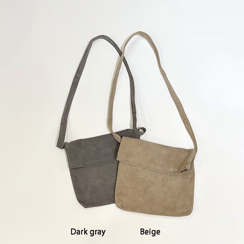エンダースキーマ　pig flap shoulder bag small