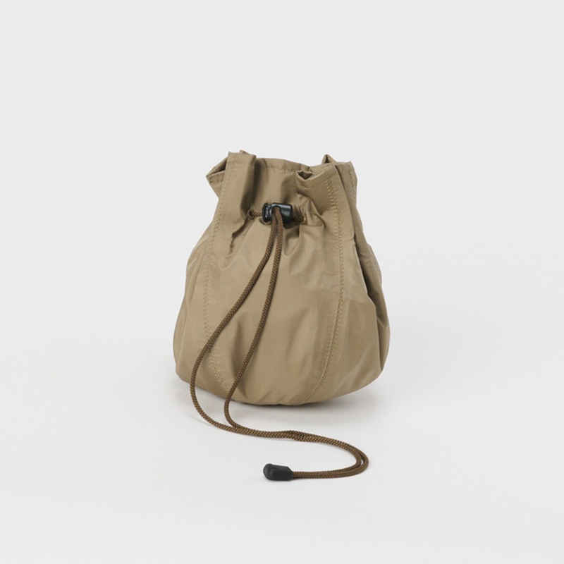 エンダースキーマ　nylon kinchaku hat -beige-