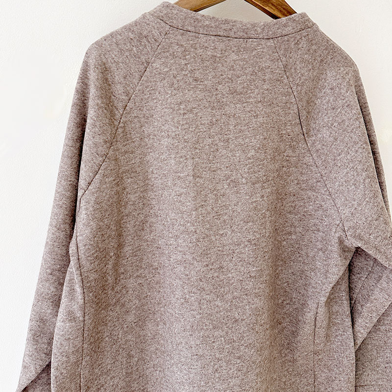 ティグルブロカンテ ウールニット天竺 ソリッドスウィッチスタンドL/S T