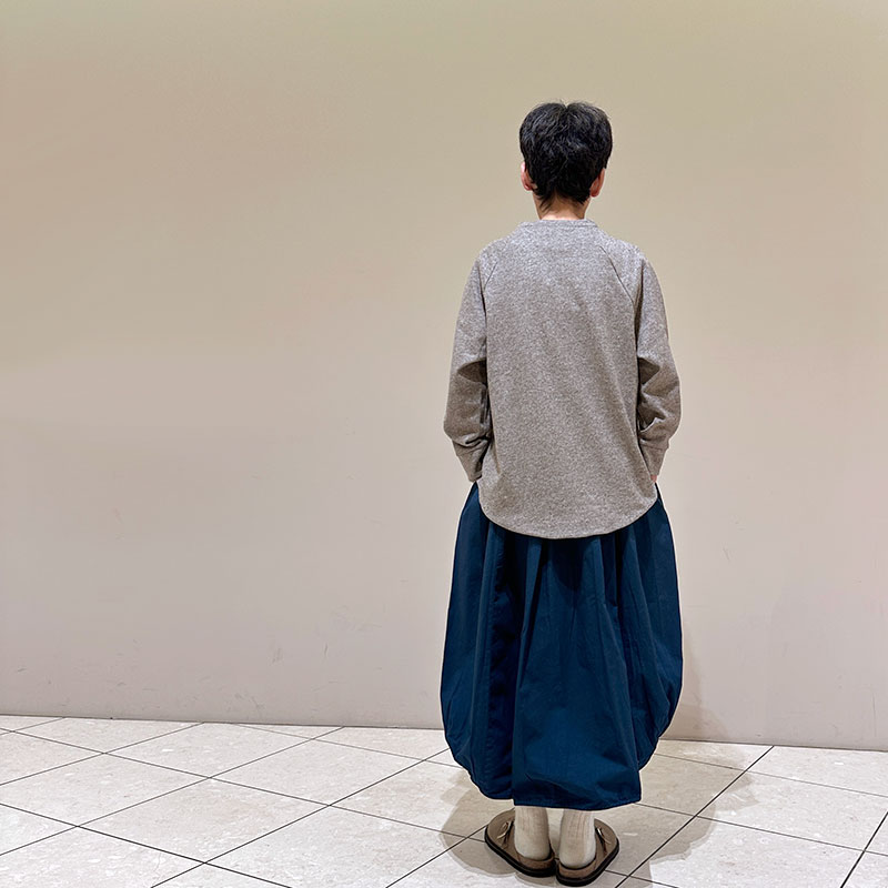 ティグルブロカンテ ウールニット天竺 ソリッドスウィッチスタンドL/S T