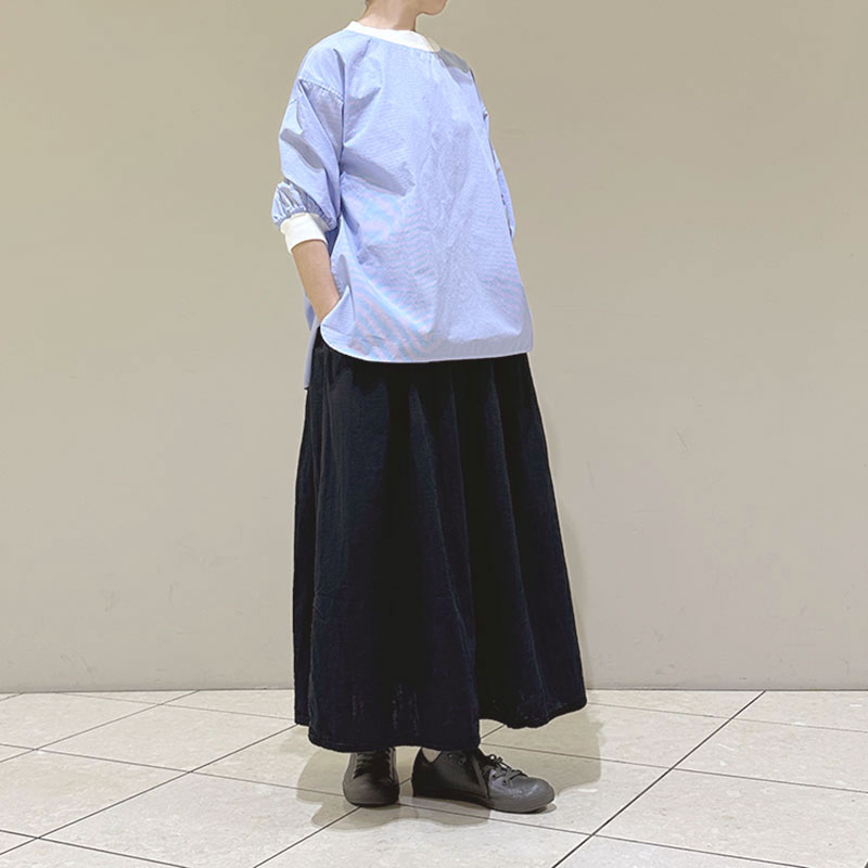 ティグルブロカンテ ピンストライプ リブギャザーパフブラウス