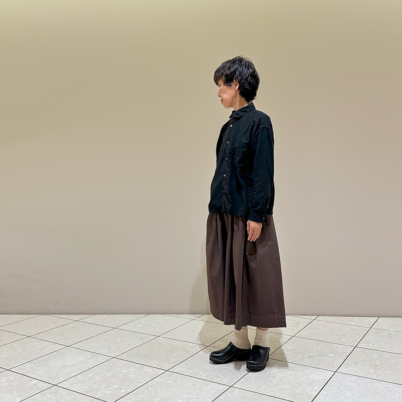 ティグルブロカンテ ライトオックス ラウンドカラーベニスビーチシャツ unisex