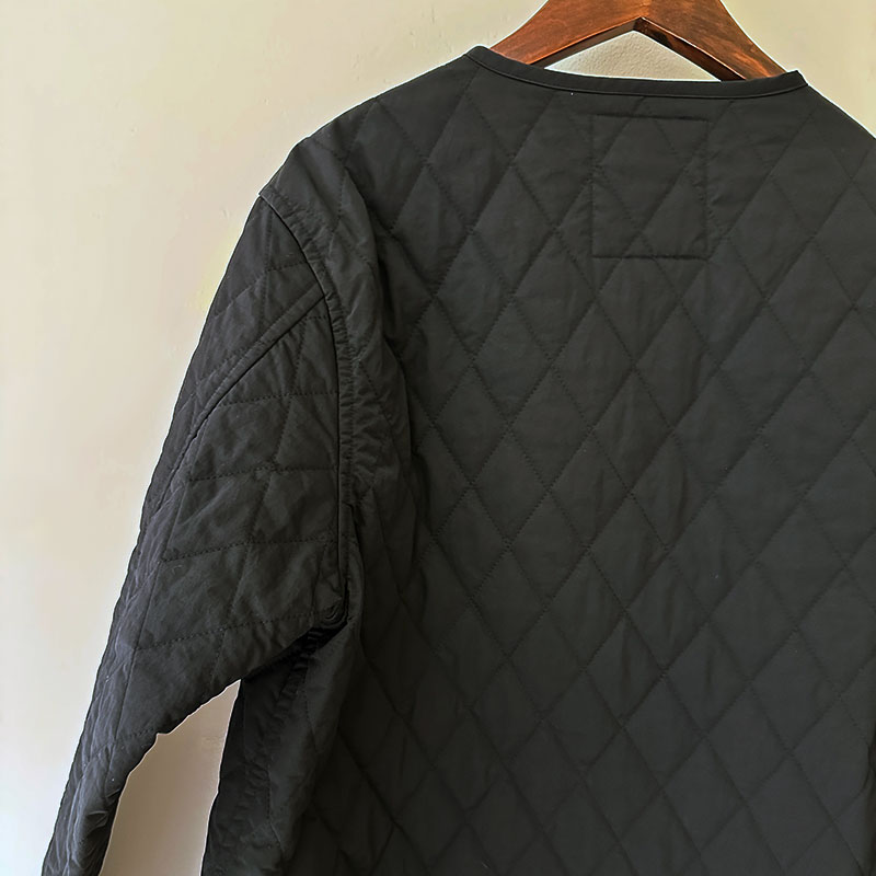 ティグルブロカンテ ナイロンツイルキルティング ライナーハーフコート unisex