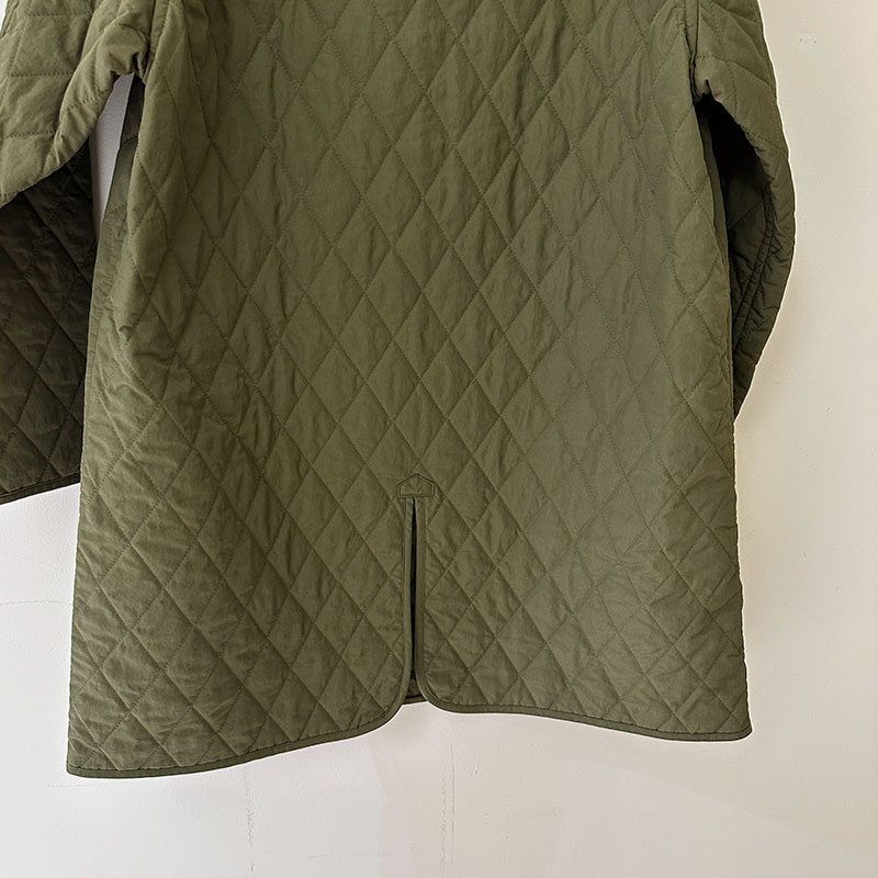 ティグルブロカンテ ナイロンツイルキルティング ライナーハーフコート unisex