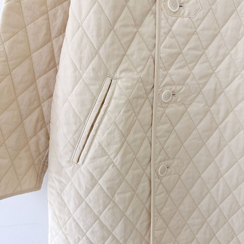 ティグルブロカンテ ナイロンツイルキルティング ライナーハーフコート unisex