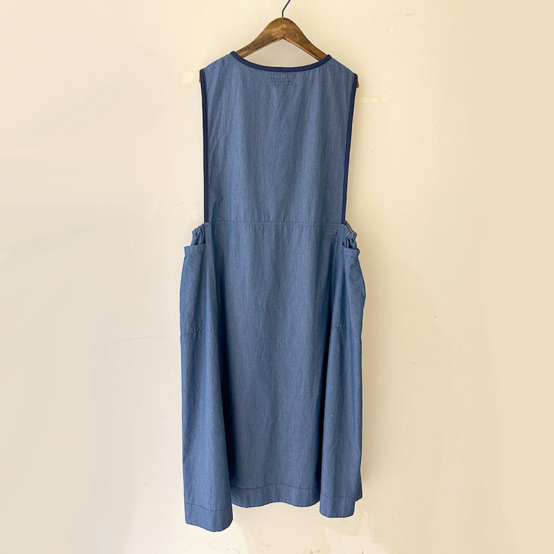 ティグルブロカンテ 4ozツイルライトデニム エプロンワンピース