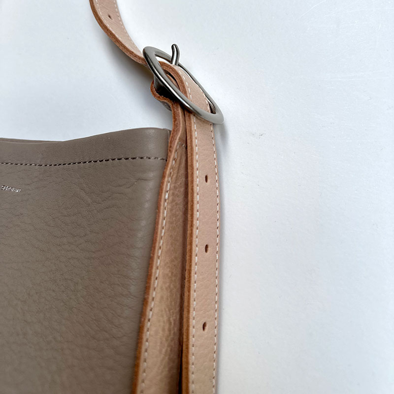 エンダースキーマ　one side belt bag petit