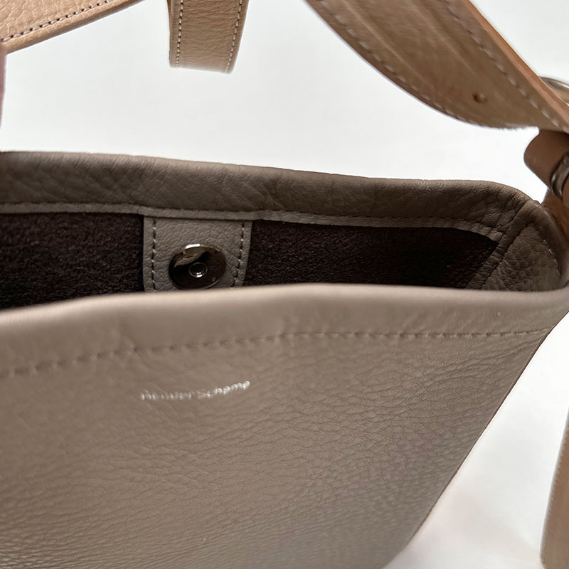 エンダースキーマ　one side belt bag petit