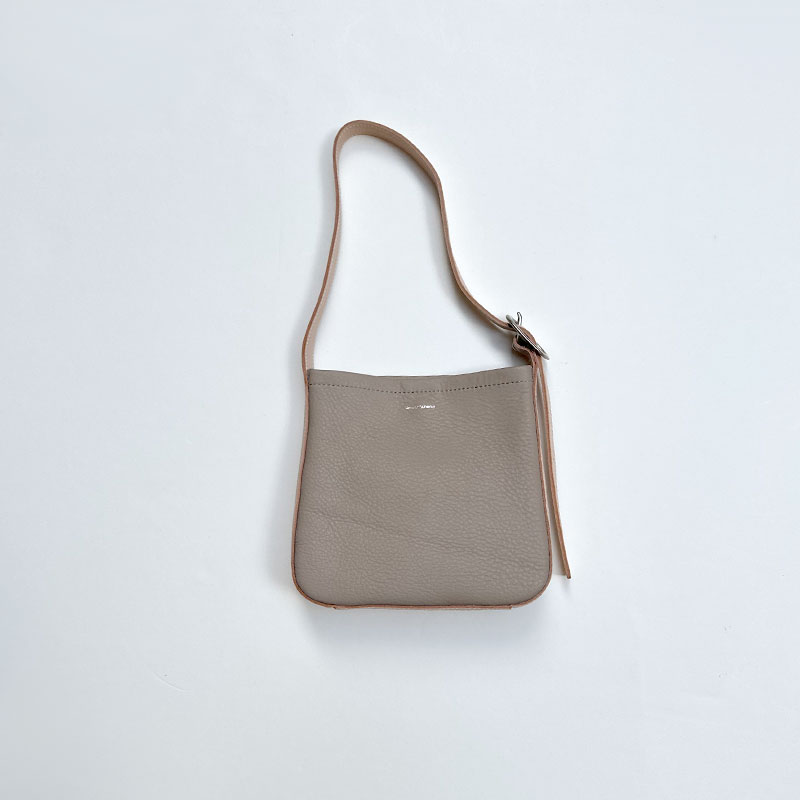 エンダースキーマ　one side belt bag petit
