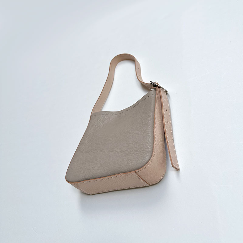 エンダースキーマ　one side belt bag petit