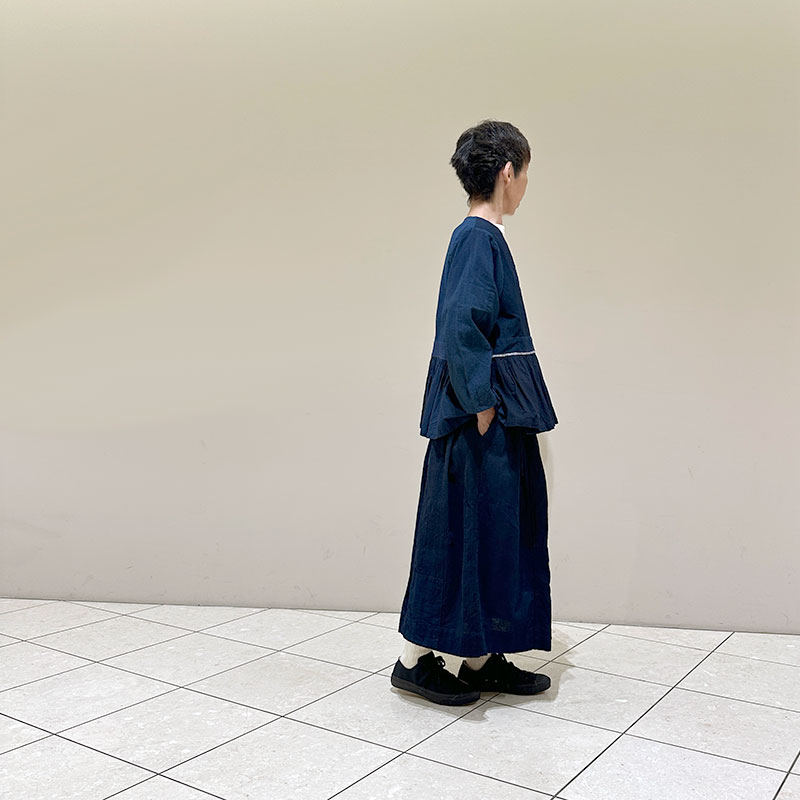 ティグルブロカンテ 藍の古布 スリットロングスカート Indigo