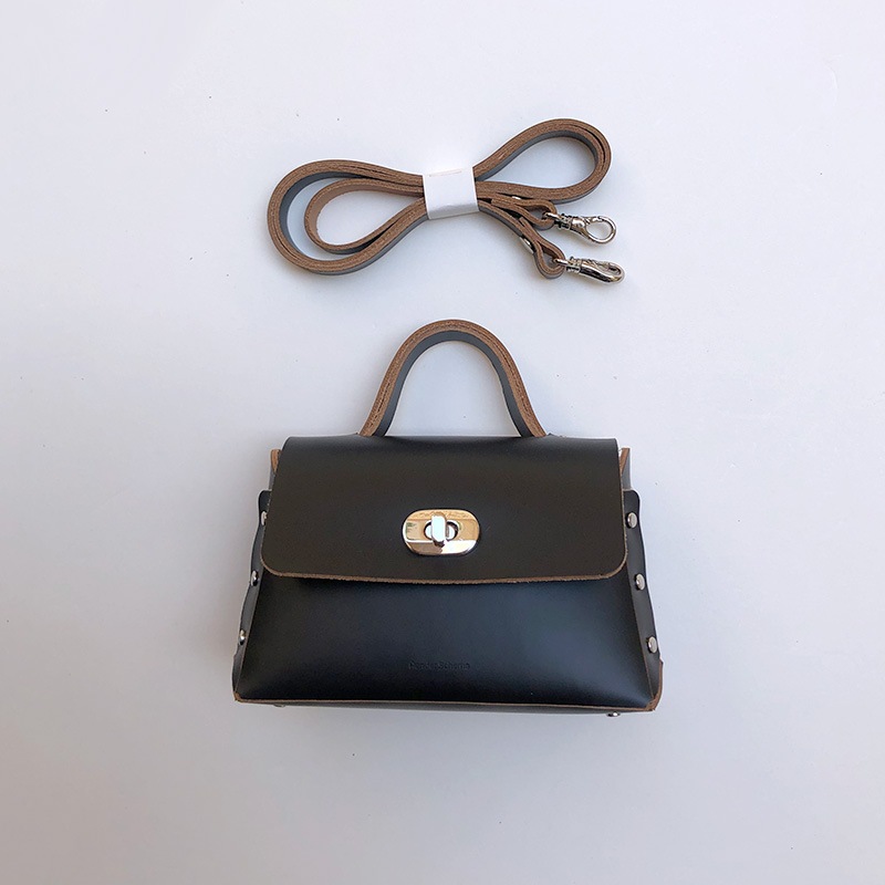 エンダースキーマ　assemble hand bag flap  S -black-