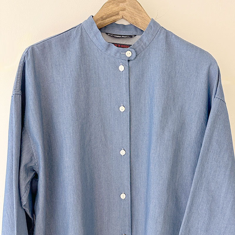ティグルブロカンテ 4ozツイルライトデニム バックスリットシャツ Light Indigo