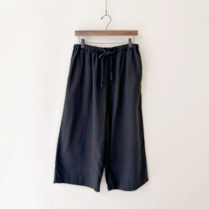 ティグルブロカンテ コットンリネンツイル ギャザーワイドパンツ