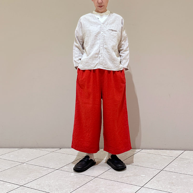 ティグルブロカンテ コットンリネンツイル ギャザーワイドパンツ