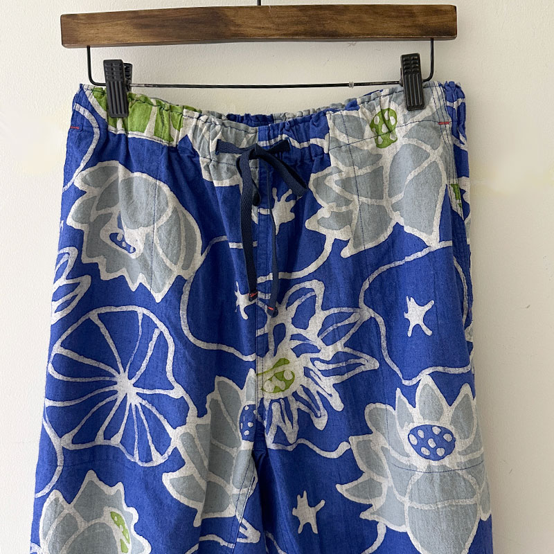 ティグルブロカンテ HASUバティック Easyショートパンツ unisex