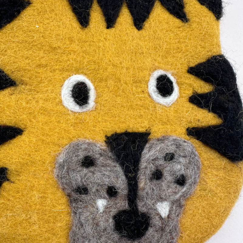 ティグルブロカンテ Tigre鍋敷き