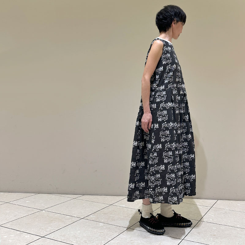 ティグルブロカンテ TIGREブロックプリント ギャザータックN/S ワンピース