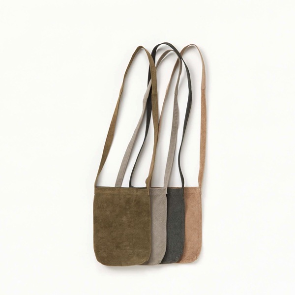 エンダースキーマ　pig shoulder small