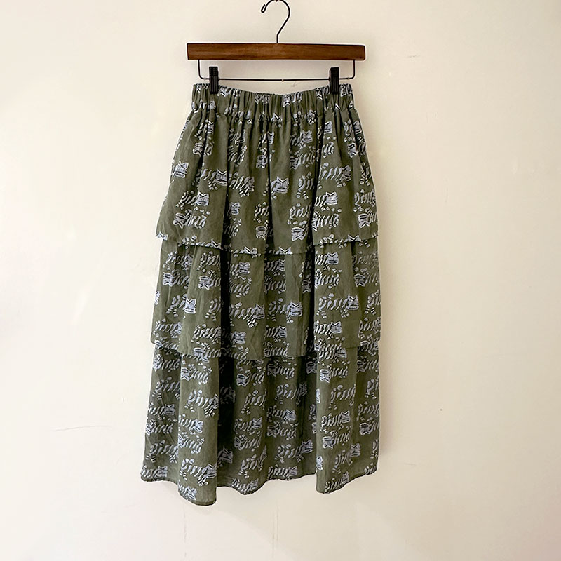 ティグルブロカンテ TIGREブロックプリント ティアードスカート