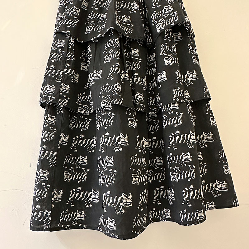 ティグルブロカンテ TIGREブロックプリント ティアードスカート