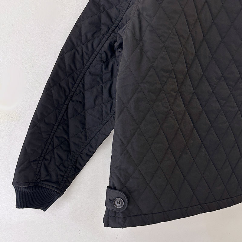 ティグルブロカンテ ナイロンツイルキルティング ボンバーマンリブジャケット unisex