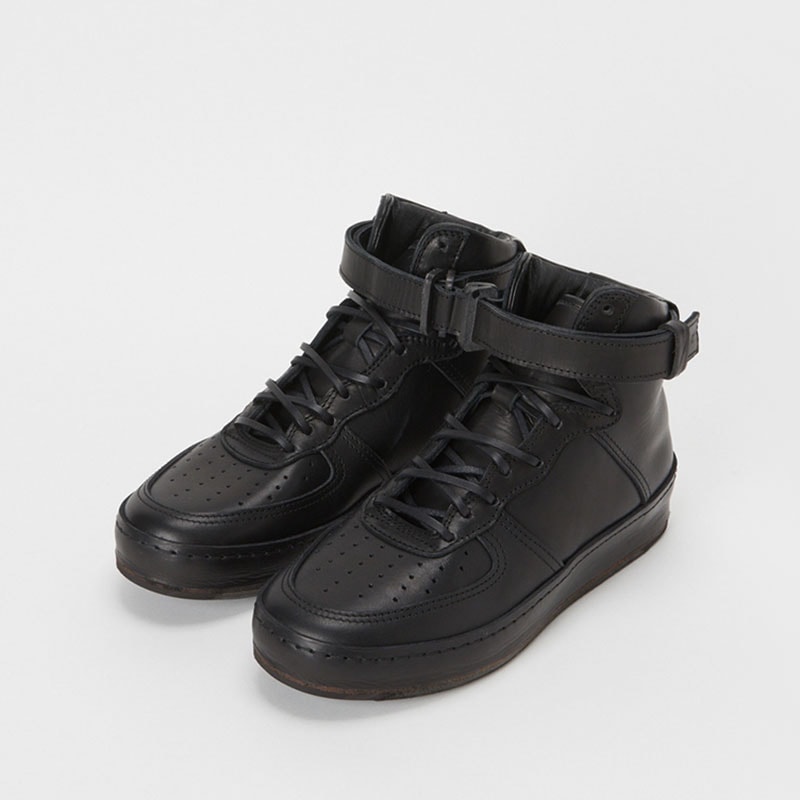 美品　エンダースキーマ　革靴　シャークソール　エンボスレザー　ファー　希少　黒 美品 エンダースキーマ 革靴 シャークソール エンボスレザー ファー