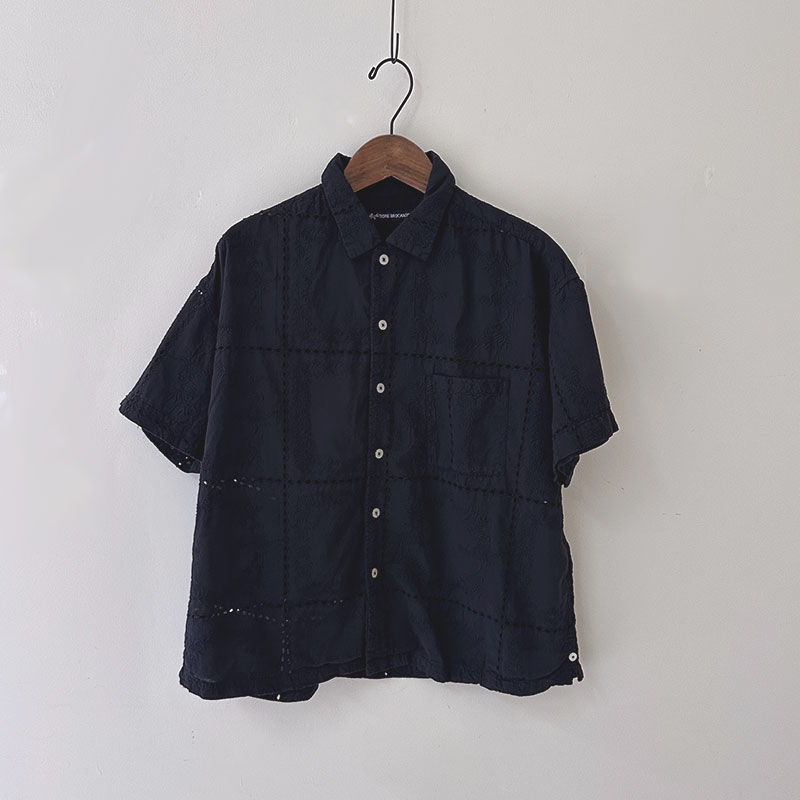 ティグルブロカンテ Indiaレース ベニスビーチシャツ unisex