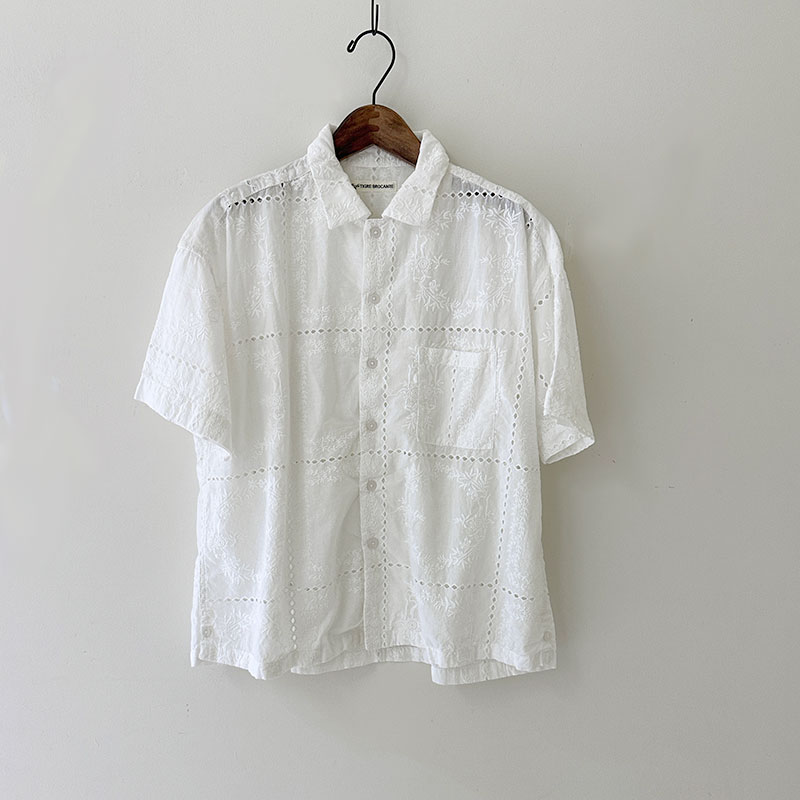 ティグルブロカンテ Indiaレース ベニスビーチシャツ unisex