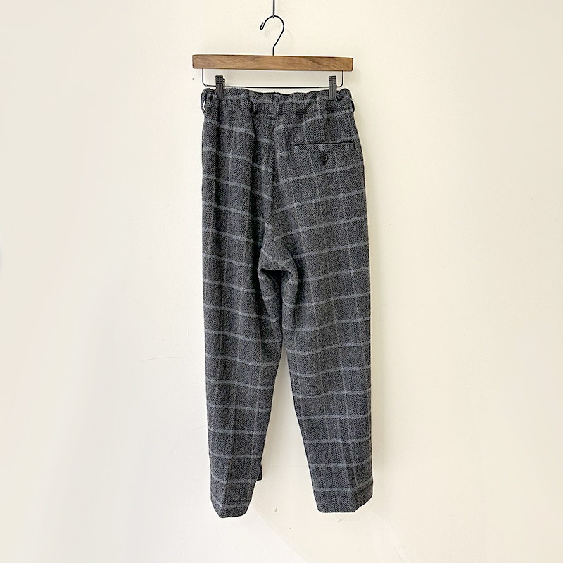 ティグルブロカンテ ヘリンボンチェックウール コモドスラックス
