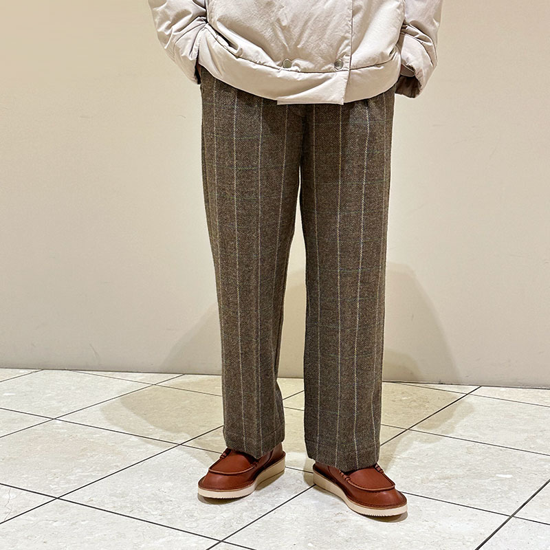 ティグルブロカンテ ヘリンボンチェックウール コモドスラックス