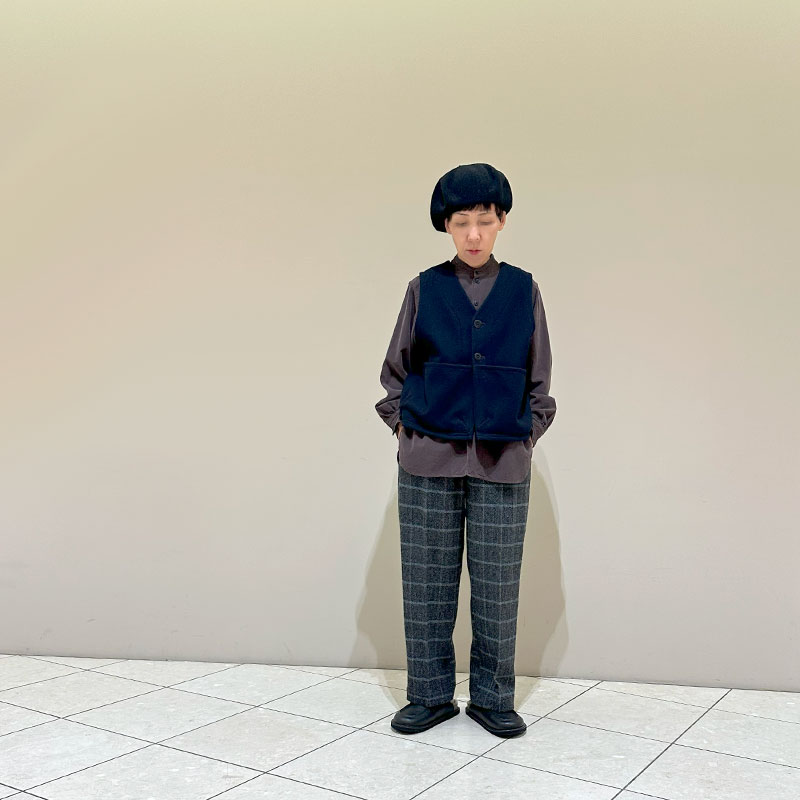 ティグルブロカンテ ヘリンボンチェックウール コモドスラックス