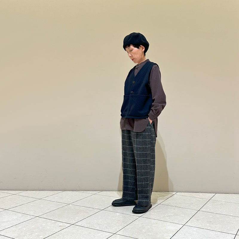 ティグルブロカンテ ヘリンボンチェックウール コモドスラックス
