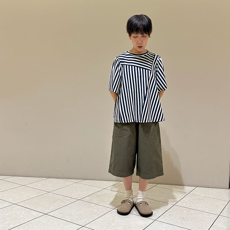 ティグルブロカンテ バックサテン カーゴキュロットパンツ