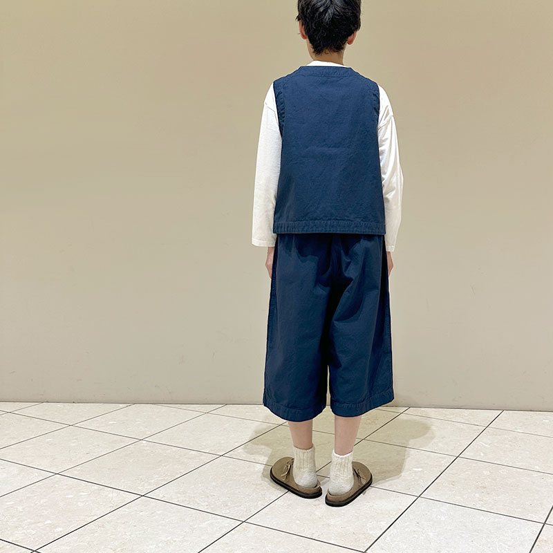 ティグルブロカンテ バックサテン カーゴキュロットパンツ