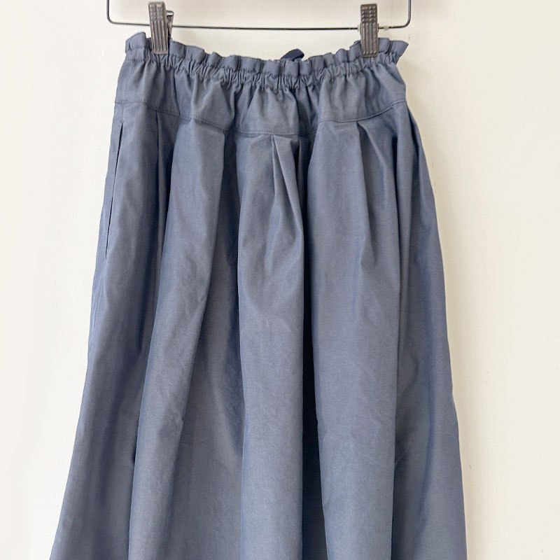 ティグルブロカンテ C/P玉虫ギャバ フィセルロングスカート