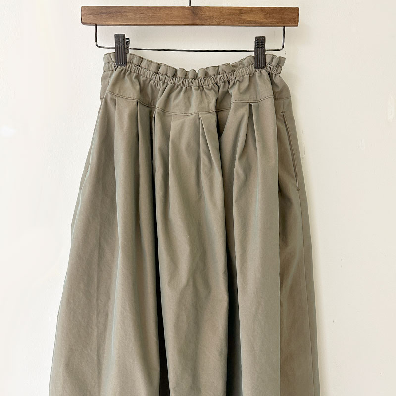 ティグルブロカンテ C/P玉虫ギャバ フィセルロングスカート