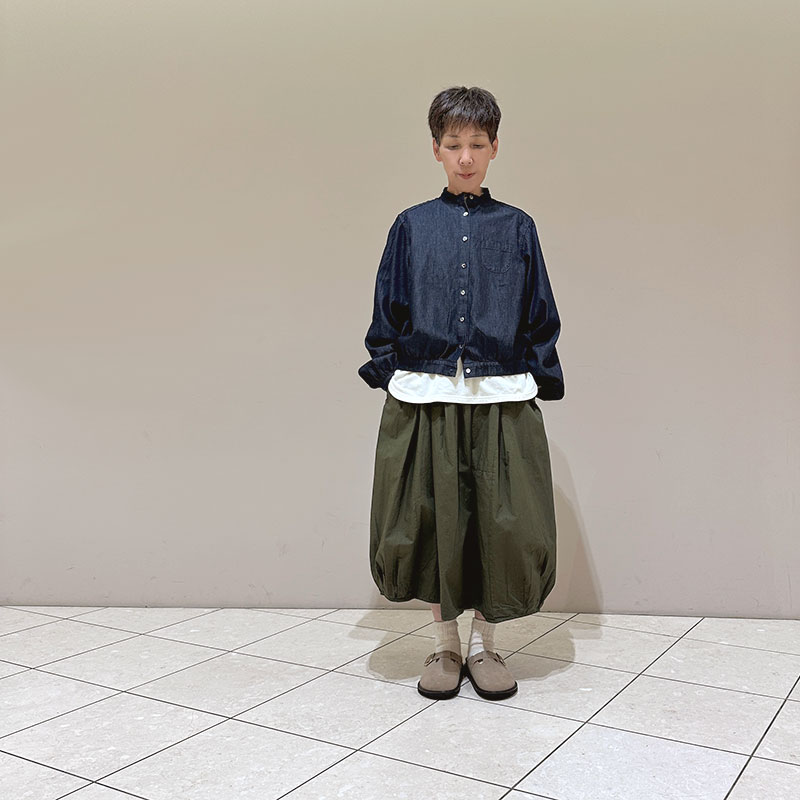 ティグルブロカンテ 6ozDenim スタンドギャザーブラウス Indigo