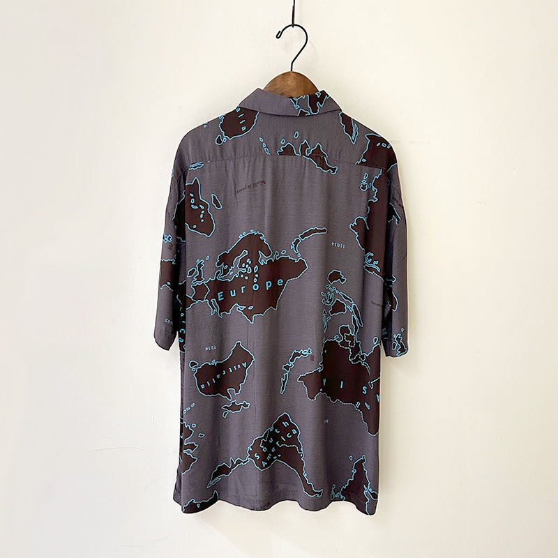 ティグルブロカンテ アーミーマップレーヨン ベニスビーチS/S シャツ unisex