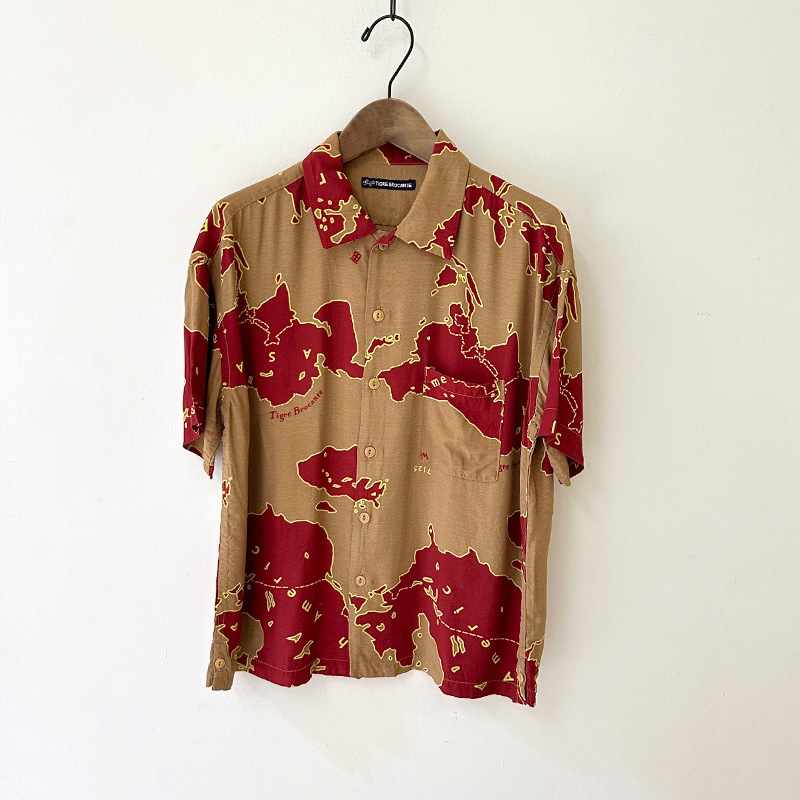 ティグルブロカンテ アーミーマップレーヨン ベニスビーチS/S シャツ unisex