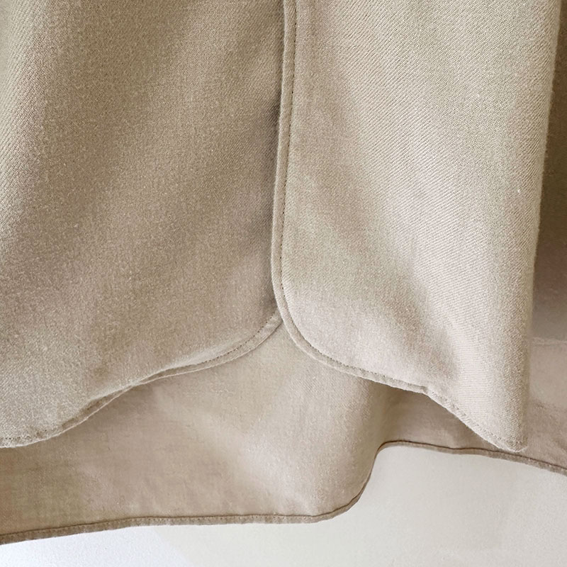 ティグルブロカンテ ビエラネルツイル スモールカラーロングシャツ unisex