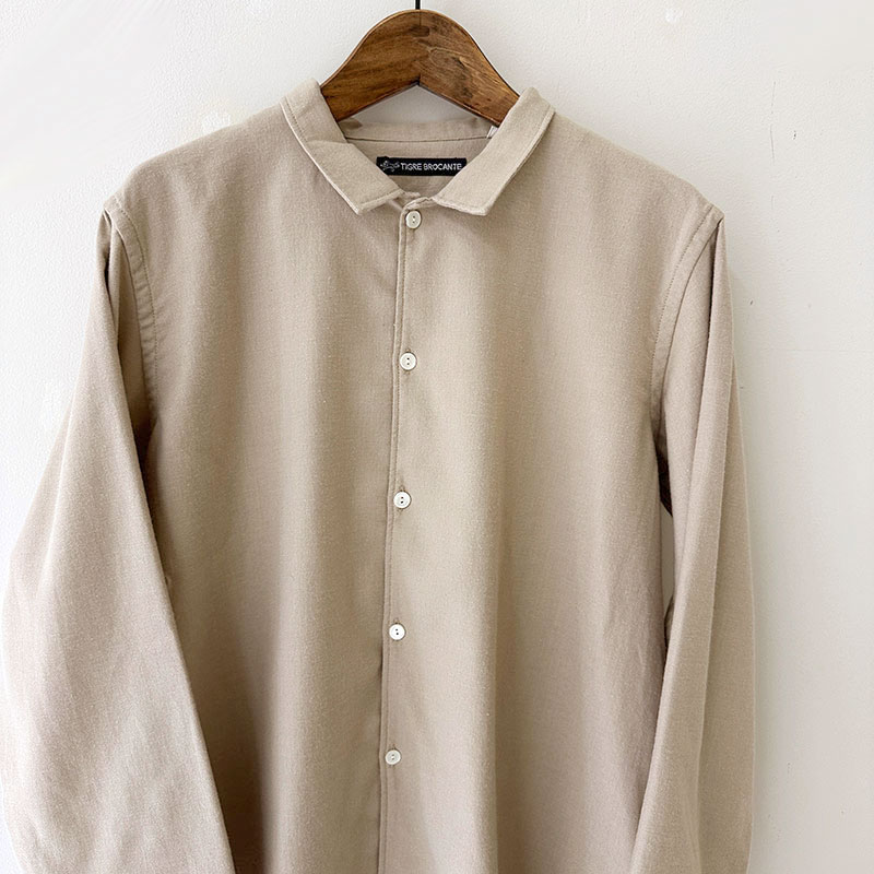 ティグルブロカンテ ビエラネルツイル スモールカラーロングシャツ unisex